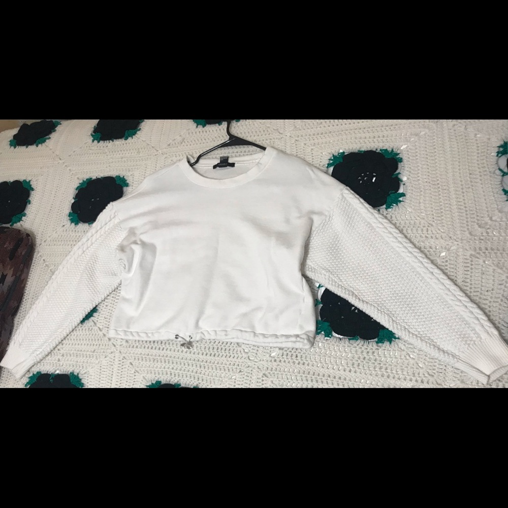 Forever 21 Sweater